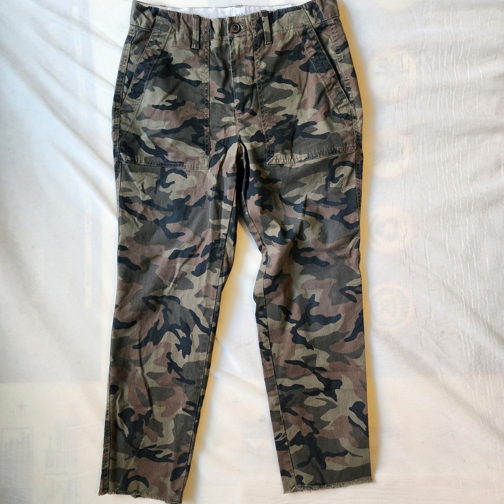 Gap Girlfriend Chino Women 4 Green Camo Excellent Raw Hem Stretch Pants Military